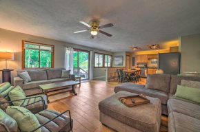 Rapid City Cottage with Deck quarter Mi to Torch Lake!